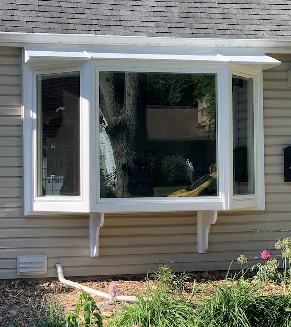 New Bay Window in Lombard